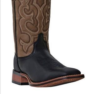 Brand New Men’s Laredo Square Toe Boots